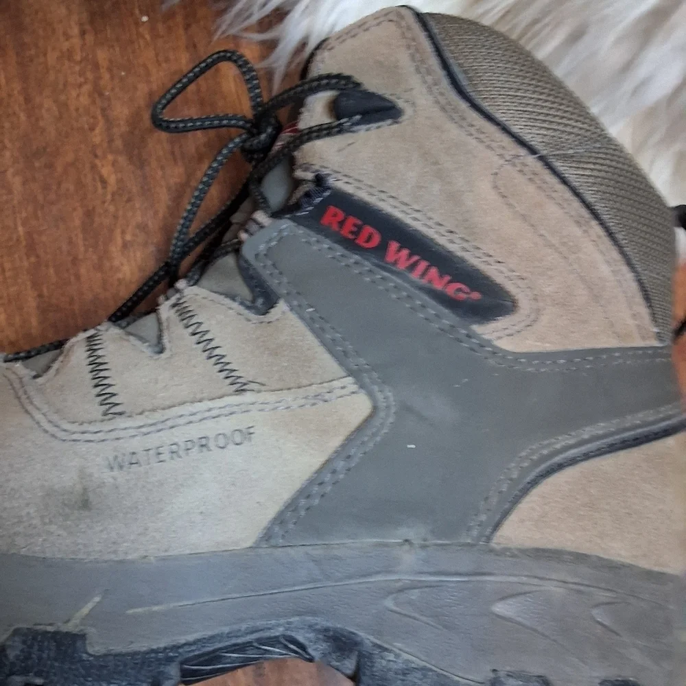 Red Wing Tru Hiker  Waterproof Hiking Boots - Brown and Black 10D